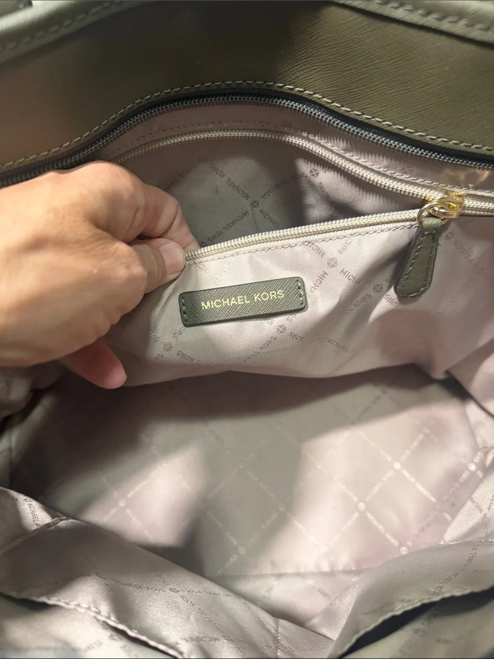 Michael Kors saffiano leather